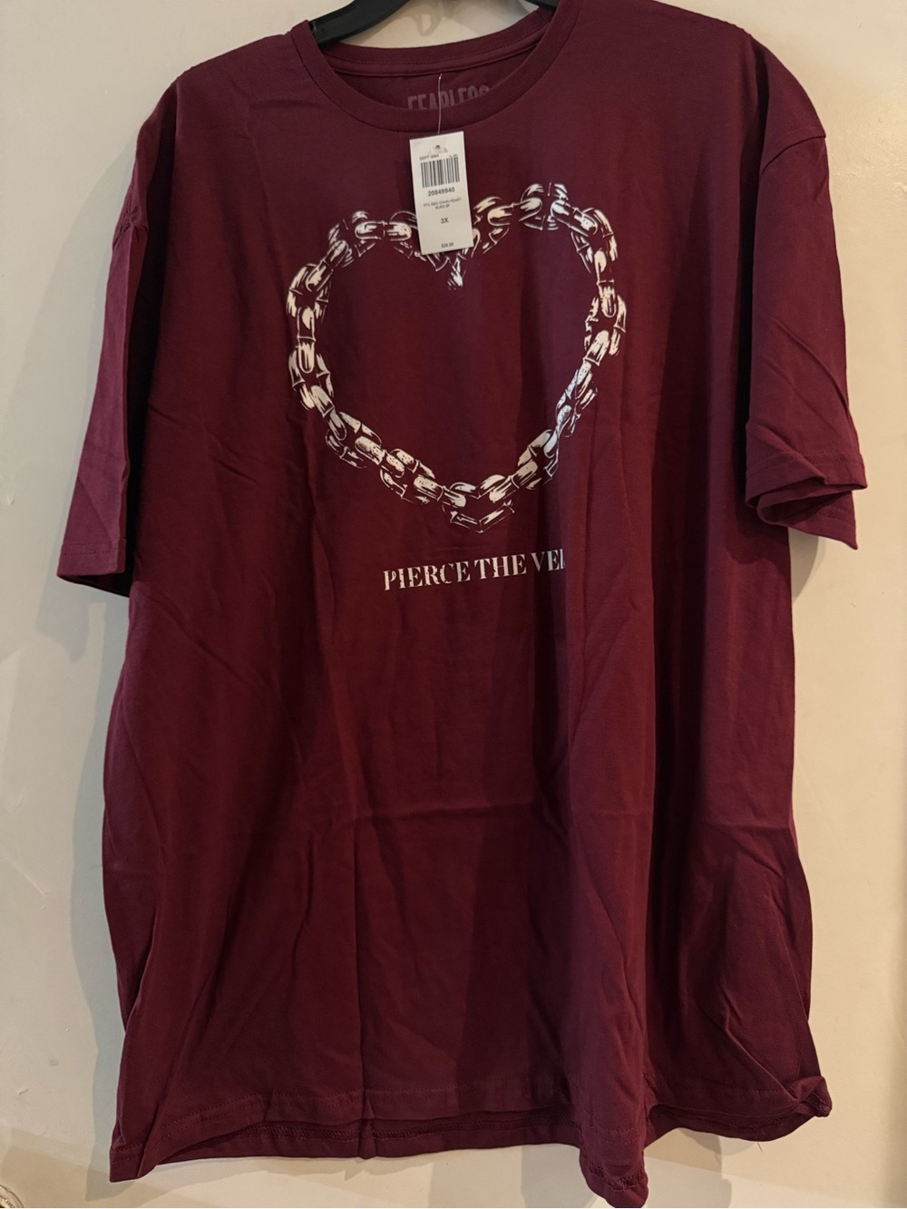 Pierce The Veil Chain Heart Band Tee Fearless Records Maroon Mens 3XL T-Shirt